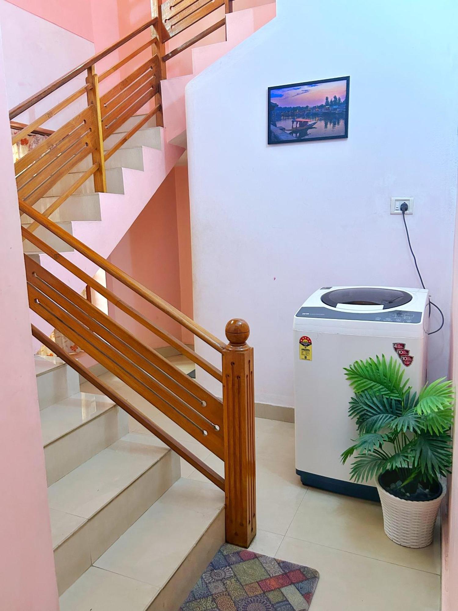 La Casa Trivandrum 4 Bhk Ac Luxury Villa At City Centre, Just 6 Kms To Airport Thiruvananthapuram Exterior foto